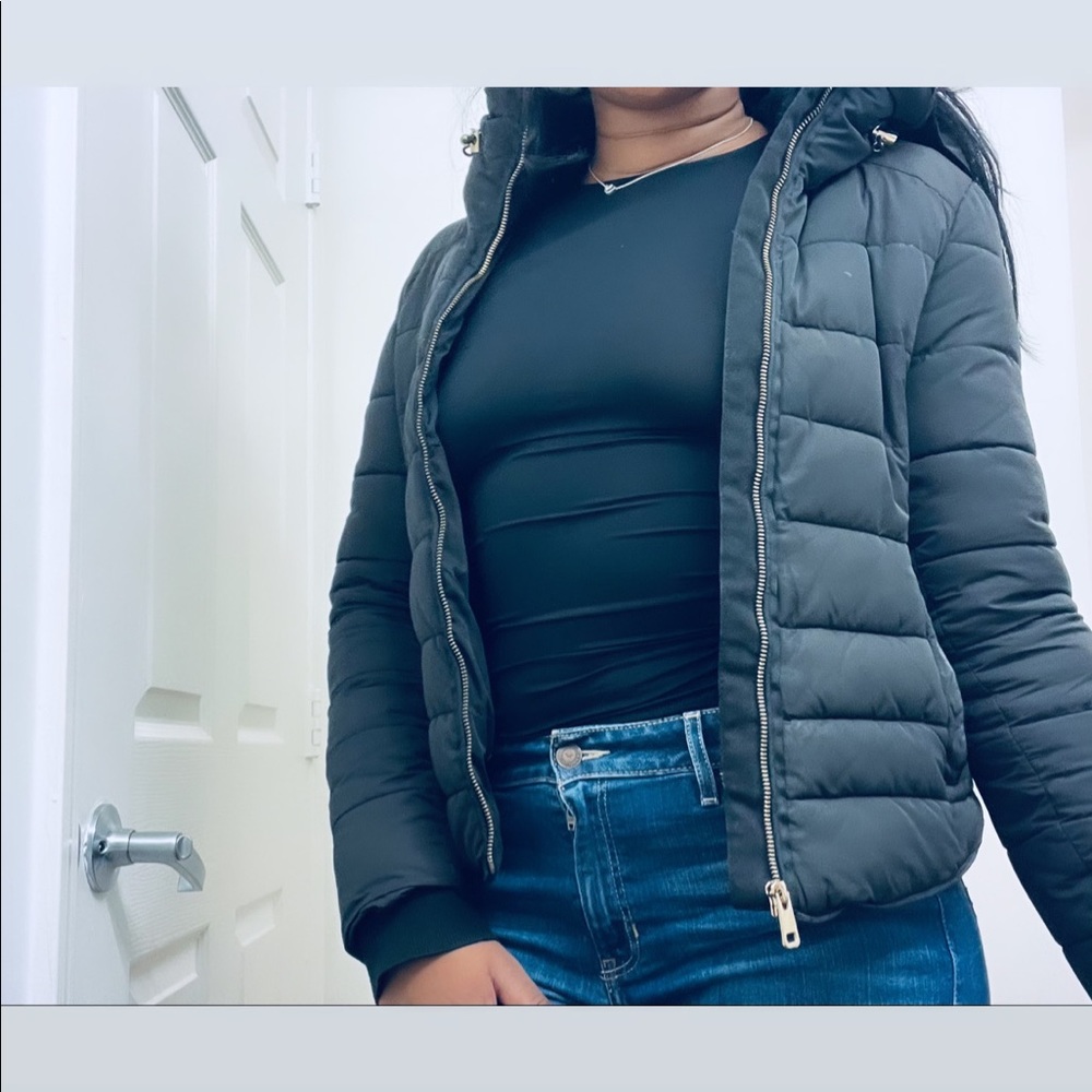 Black Zara Down Jacket | 🤍